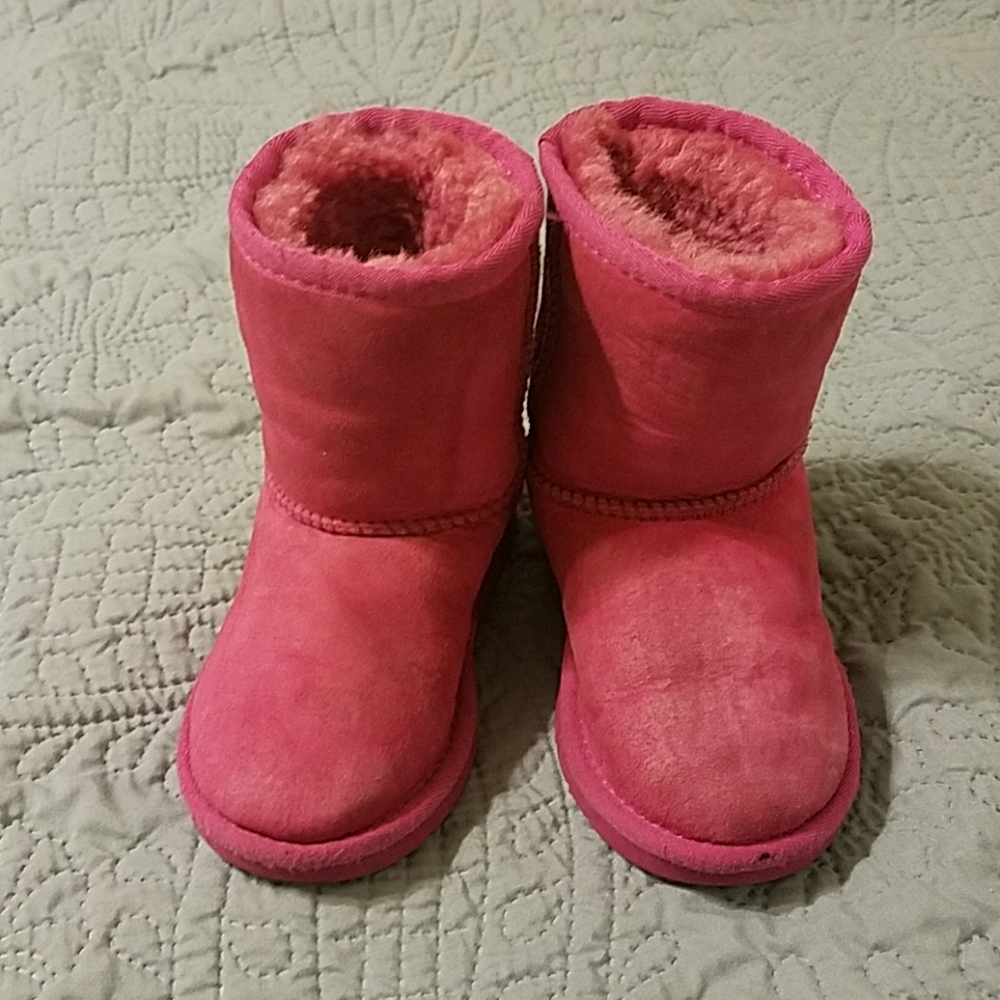 Ugg toddler pink boots